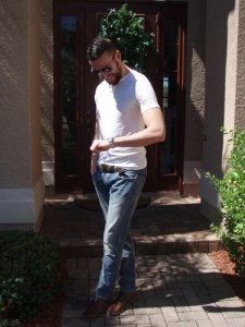 For the spring and summer: Lightwash jeans. 