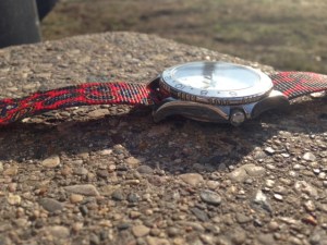 Use a watch strap to inject some color into a look on sunny days. 