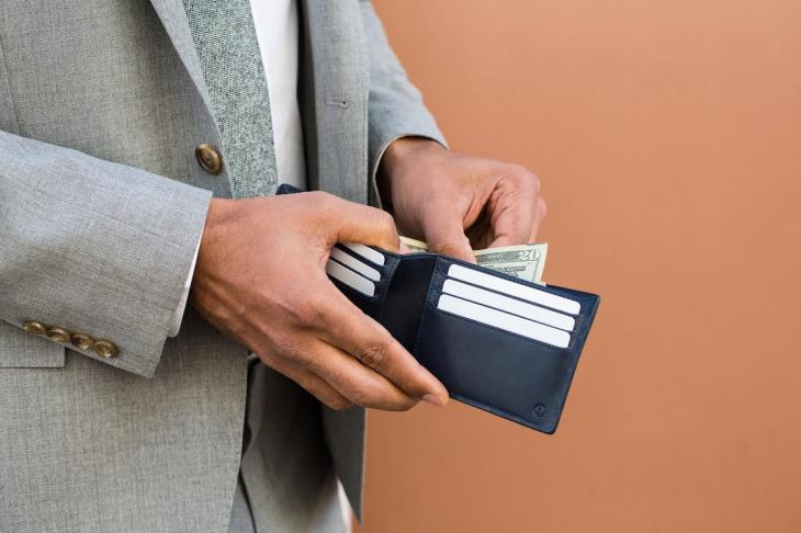 Slim, sleek and well-made. Photo courtesy of Linjer Leather Goods. 