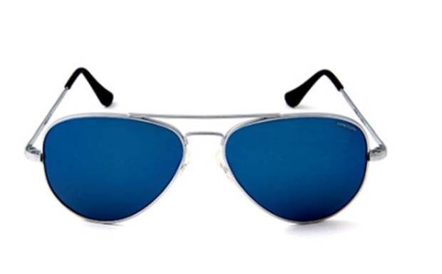 The Concorde Flash Lens series from Randolph Engineering -- an all-American pair of sunglasses for an all-American holiday.