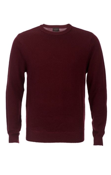 A color that fits in for the season -- and beyond. Comfortable fabric is a bonus, too.