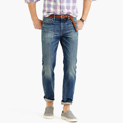 Casual style potential and a more forgiving fit characterize the Leroy.