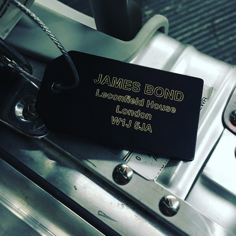 Read on below and enter to win personalized matte black luggage tag from Owen & Fred.