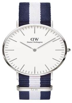 A style Bond would be proud to wear -- the merger of a dress watch and a sport-inspired strap.