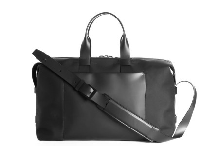 A pricey, minimal and super-premium weekender bag.