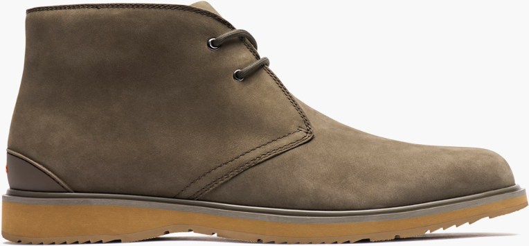 Casual, reliable and waterproof, all at the same time. 