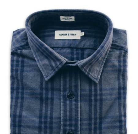 The inverse of the option seen at the top of the page -- yet still just as stylish and versatile. 