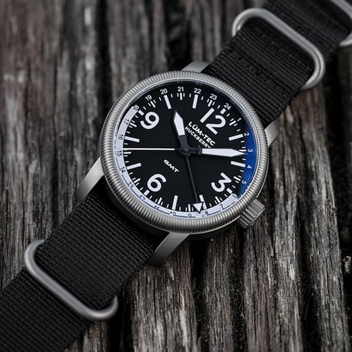 An eye-catching watch with durable, tough specs and made-in-America construction. 