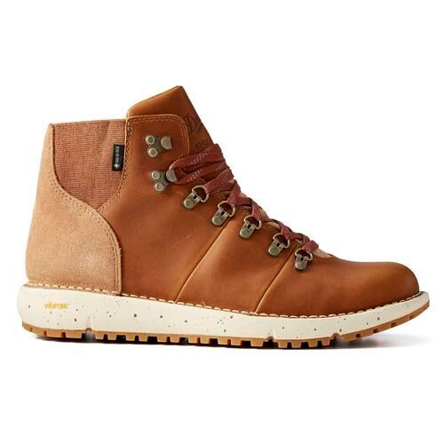 Huckberry x Danner