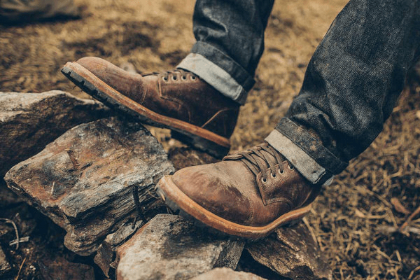 Best moto boots for men.