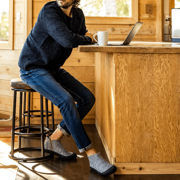 Best men's slippers for winter