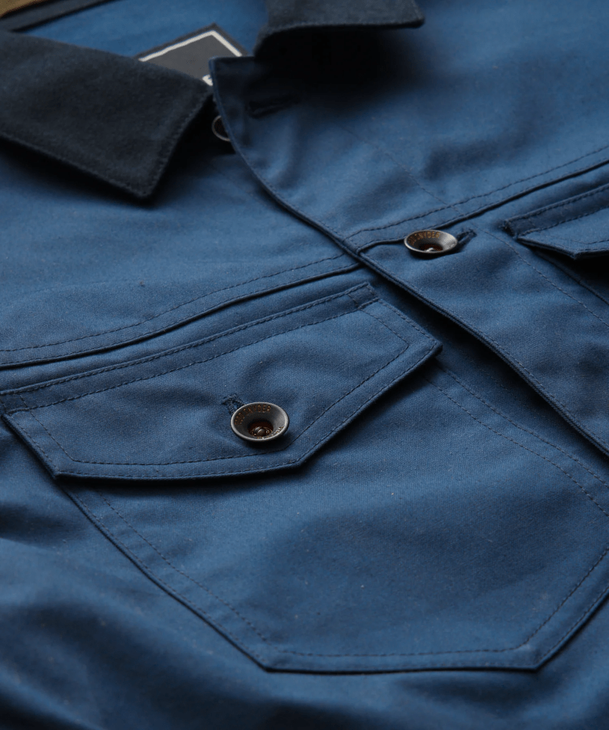 Best waxed jacket for men this spring. 